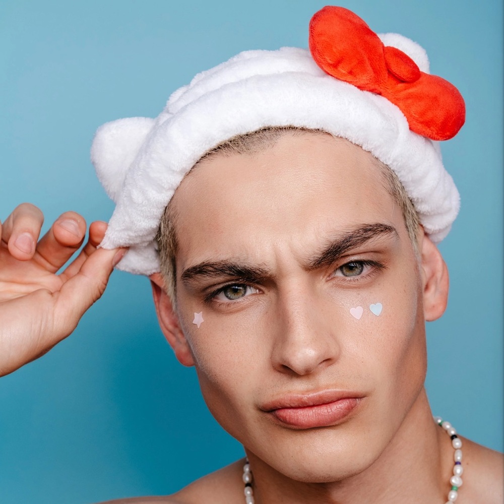 NEW!Limited!The Crème Shop X Plush Spa Headband with Hello Kitty's Signature Bow